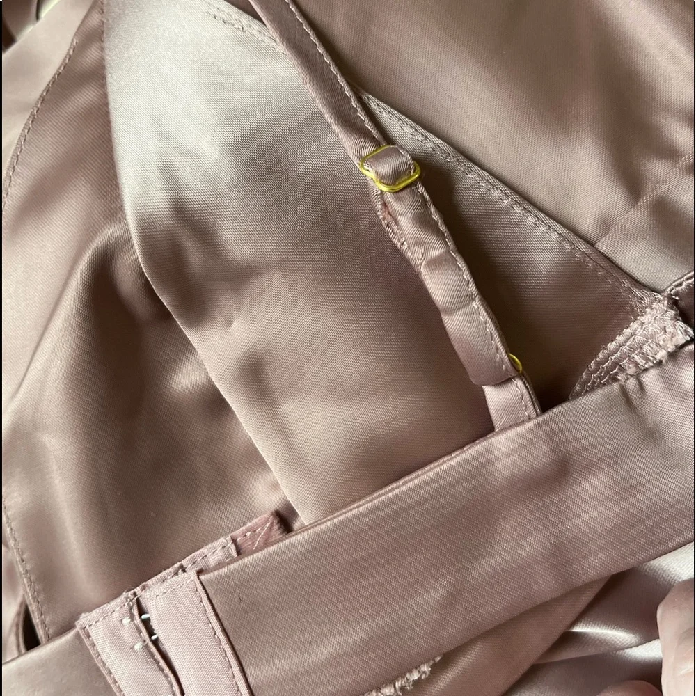 Satin Bra Top and Trouser Set - Picture 4 of 6